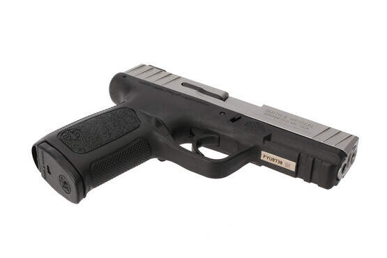 The SD9VE 9mm Smith and Wesson pistol has a picatinny rail for attaching lights